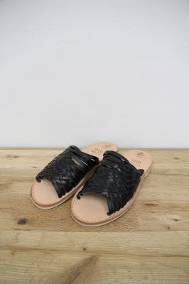 MESH　SANDAL　ディオス