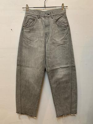 カーブブラックデニムパンツ　JL251P29　ジョンブル