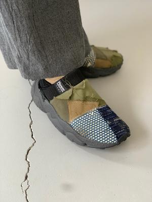 スニーカー　BORO　FM67119