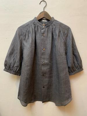 Ramie　Chambray　Gathered　Blouse　コムアーチ