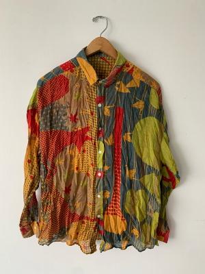 長袖シャツ　きつねとつる