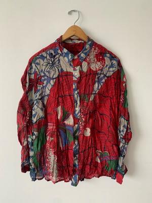 長袖シャツ　さかなのせかい　あさ