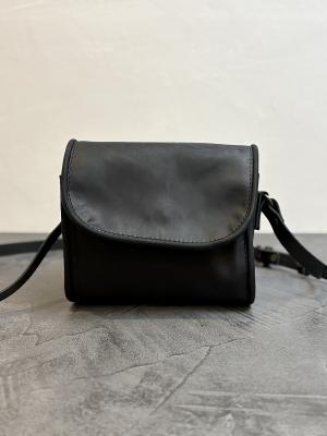 CROSSBODY　BAG