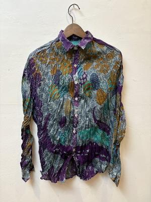 長袖シャツ　たまごのかぞく