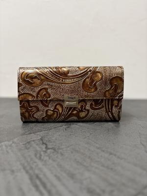 サイフ　DEQUA　G9